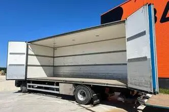 MAN TGM 15.250 4x2, 184 kW, diesel, automatic