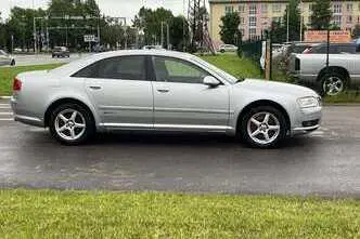 Audi A8, 3.7, 206 kW, бензин, автомат, полный привод