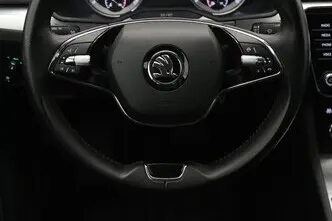 Škoda Superb, 1.5, 110 kW, petrol, automatic, front-wheel drive