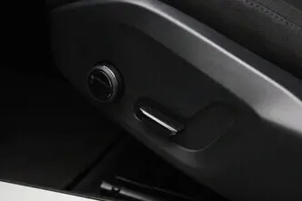 Volvo V60, 2.0, 120 kW, hybrid, automatic, front-wheel drive