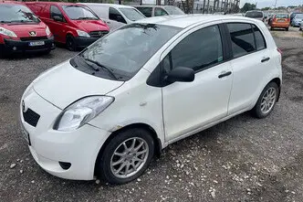Toyota Yaris, 1.4, 66 kW, дизель, механическая, передний привод