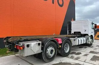 Volvo FM 410 6x2*4, 308 kW, дизель, автомат