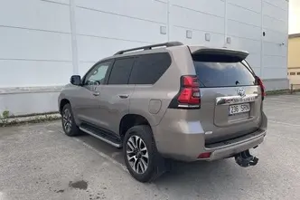 Toyota Land Cruiser, 2.8, 150 kW, дизель, автомат, полный привод