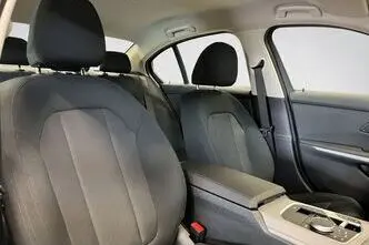 BMW 318, 115 kW, bensiin, automaat, tagavedu