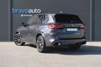 BMW X5, 3.0, 210 kW, hybrid, automatic, four-wheel drive