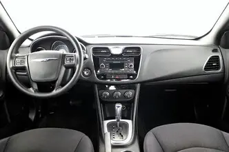 Chrysler 200, 2.4, 125 kW, bensiin, automaat, esivedu