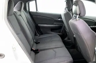 Chrysler 200, 2.4, 125 kW, bensiin, automaat, esivedu