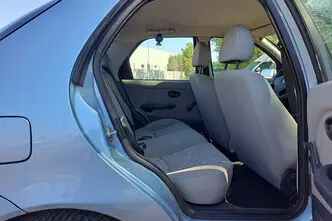 Fiat Albea, 1.4, 57 kW, бензин, механическая, передний привод