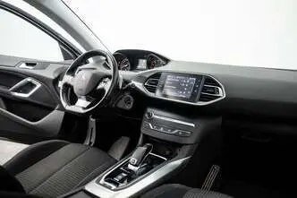 Peugeot 308, 1.2, 96 kW, petrol, automatic, front-wheel drive