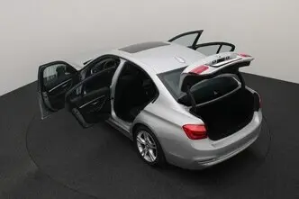 BMW 320, 2.0, 135 kW, бензин, автомат, задний привод