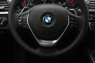 BMW 320, 2.0, 135 kW, бензин, автомат, задний привод