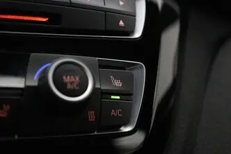 BMW 320, 2.0, 135 kW, бензин, автомат, задний привод