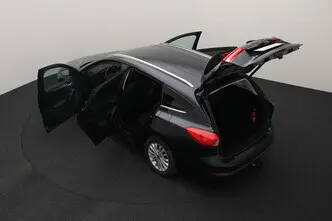 Ford Focus, 2.0, 110 kW, diesel, automatic, front-wheel drive