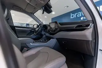 Toyota Highlander, 2.5, 140 kW, гибрид, автомат, полный привод