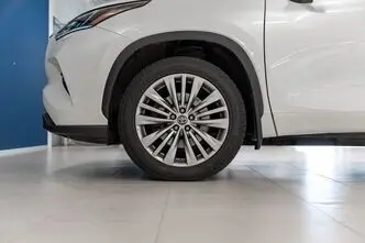 Toyota Highlander, 2.5, 140 kW, гибрид, автомат, полный привод