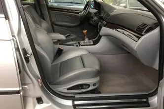 BMW 325, 2.5, 142 kW, бензин, механическая, полный привод