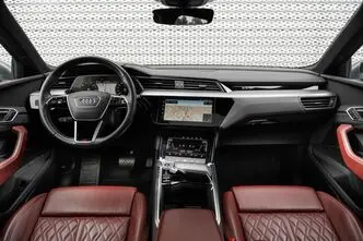 Audi e-tron, 371 kW, elekter, automaat, nelikvedu