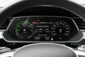 Audi e-tron, 371 kW, elekter, automaat, nelikvedu