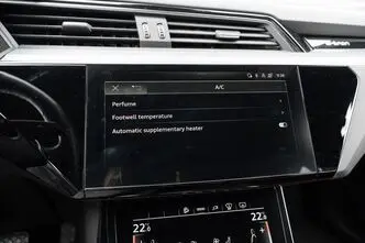 Audi e-tron, 371 kW, elekter, automaat, nelikvedu