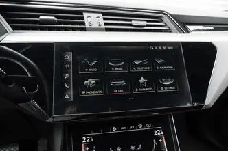 Audi e-tron, 371 kW, elekter, automaat, nelikvedu