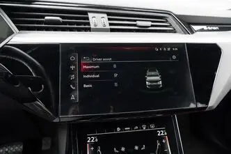 Audi e-tron, 371 kW, elekter, automaat, nelikvedu