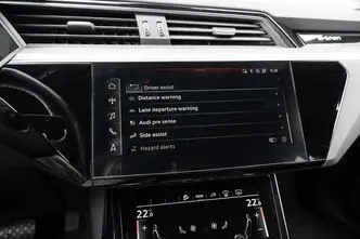 Audi e-tron, 371 kW, elekter, automaat, nelikvedu
