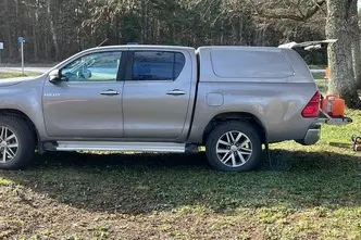 Toyota Hilux, 2.4, 110 kW, diisel, automaat, nelikvedu