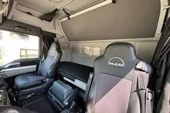 MAN TGX 26.400, 294 kW, diesel, automatic