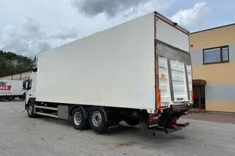 Volvo FM500, 375 kW, diesel, automatic