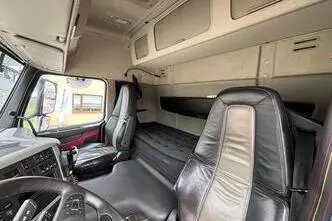 Volvo FM500, 375 kW, diesel, automatic