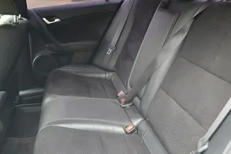 Honda Accord, 2.4, 148 kW, bensiin, automaat, esivedu