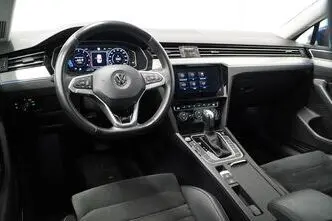 Volkswagen Passat, 2.0, 140 kW, petrol, automatic, front-wheel drive