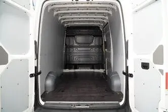 Volkswagen Crafter, 2.0, 103 kW, дизель, механическая, передний привод