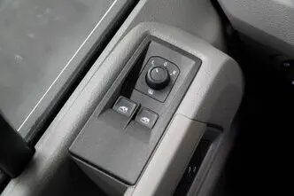 Volkswagen Crafter, 2.0, 103 kW, дизель, механическая, передний привод