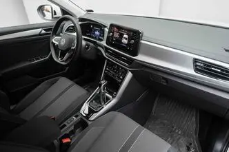 Volkswagen T-Roc, 1.5, 110 kW, бензин, автомат, передний привод