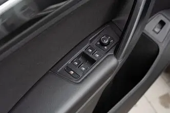 Volkswagen Tiguan, 2.0, 110 kW, дизель, автомат, полный привод