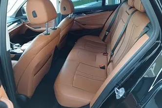 BMW 520, 2.0, 140 kW, дизель, автомат, задний привод