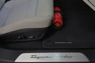 Porsche Taycan, 142 kW, elekter, automaat, nelikvedu