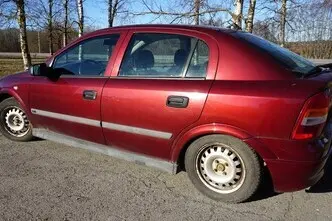 Opel Astra, 1.2, 48 kW, бензин, механическая, передний привод