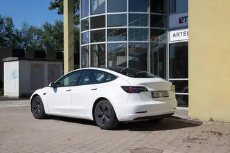 Tesla Model 3, 88 kW, elekter, automaat, tagavedu