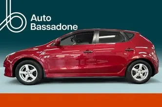 Hyundai i30, 1.4, 80 kW, petrol, manual, front-wheel drive