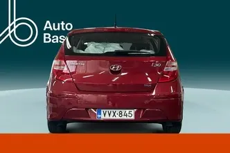 Hyundai i30, 1.4, 80 kW, petrol, manual, front-wheel drive