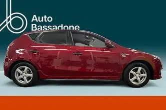 Hyundai i30, 1.4, 80 kW, petrol, manual, front-wheel drive