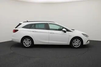 Opel Astra, 1.6, 81 kW, дизель, механическая, передний привод
