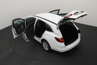 Opel Astra, 1.6, 81 kW, дизель, механическая, передний привод