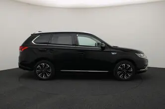 Mitsubishi Outlander, 2.0, 89 kW, подключаемый гибрид, автомат, полный привод