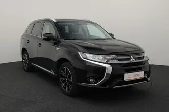 Mitsubishi Outlander, 2.0, 89 kW, подключаемый гибрид, автомат, полный привод