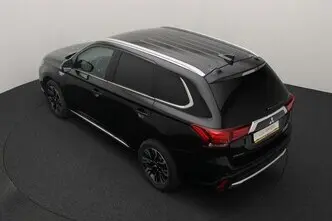 Mitsubishi Outlander, 2.0, 89 kW, подключаемый гибрид, автомат, полный привод