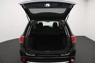Mitsubishi Outlander, 2.0, 89 kW, подключаемый гибрид, автомат, полный привод