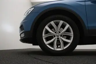 Volkswagen Tiguan, 1.4, 110 kW, bensiin, automaat, esivedu